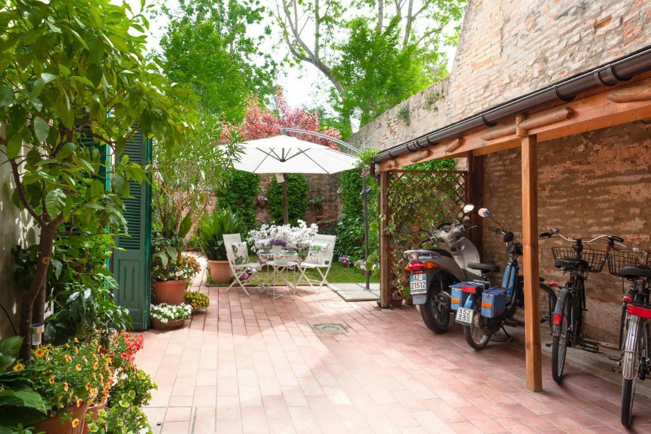 Un'Oasi Di Pace Ferrara Exterior foto